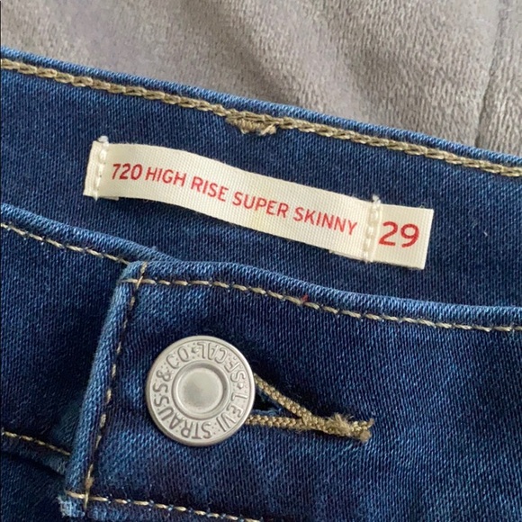 Jeans - Picture 2 of 4